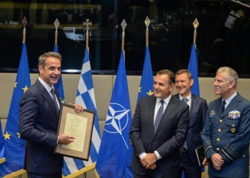 Επίσκεψη Μητσοτάκη στο υπουργείο Εθνικής Άμυνας