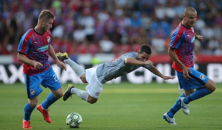 Champions League: Βικτόρια Πλζεν-Ολυμπιακός 0-0