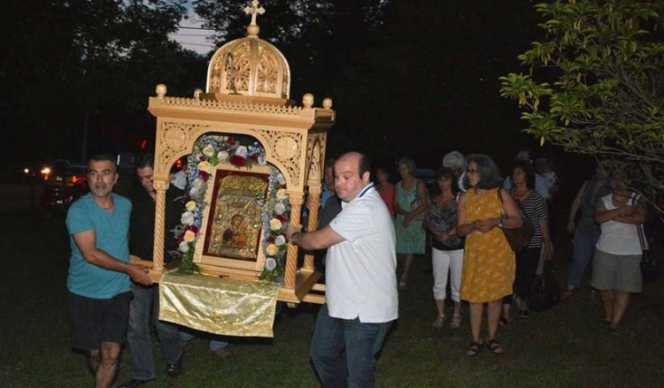 Οι Πόντιοι τιμούν την Κοίμηση της Θεοτόκου στην Παναγία Σουμελά στο Νιου Τζέρσεϊ (φωτο)