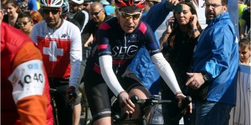 Ατύχημα με ποδήλατο στη Μάνη για τον Τζέφρι Πάιατ