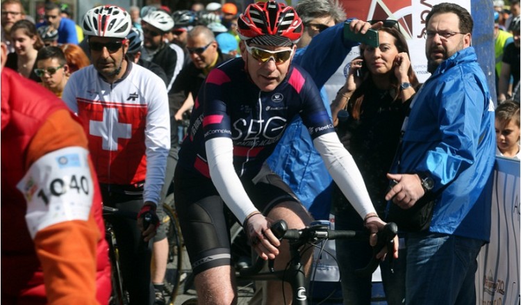 Ατύχημα με ποδήλατο στη Μάνη για τον Τζέφρι Πάιατ