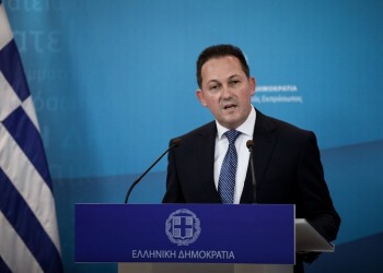 Κατάσταση έκτακτης ανάγκης μετά τη φωτιά στη Μόρια – Φόβοι και για τον κορονοϊό