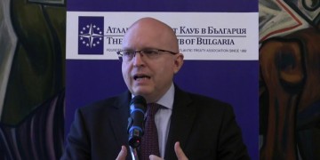 Σε Αθήνα, Θεσσαλονίκη και Σκόπια ο υφυπουργός Εξωτερικών των ΗΠΑ