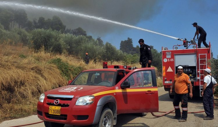 Χαλκιδική: Υπό έλεγχο η φωτιά στην Αγ. Παρασκευή