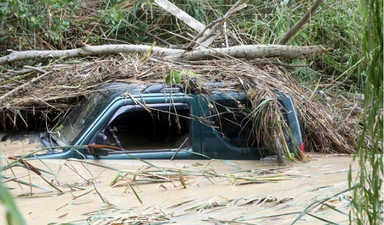 Σφοδρή κακοκαιρία με νεκρούς στη Χαλκιδική