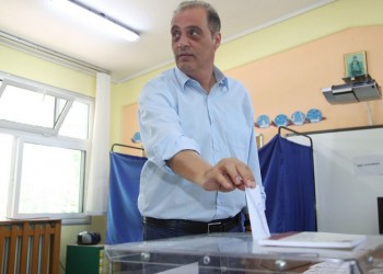 Καταγγελία Βελόπουλου για τα ψηφοδέλτια της Ελληνικής Λύσης