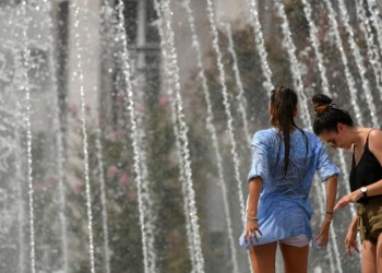 Νέο κύμα καύσωνα «απειλεί» την Ευρώπη – Σε συναγερμό το Παρίσι