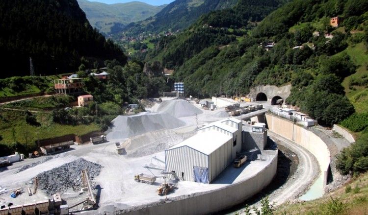 Ολοκληρώνεται η σήραγγα της Ζύγανας