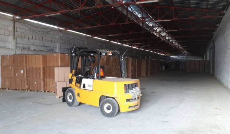 Ένα από τα μεγαλύτερα «εργοστάσια» λαθραίων τσιγάρων έκλεισε η ΕΛΑΣ (βίντεο)