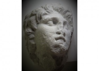 Άγνωστο πορτρέτο του Μεγάλου Αλεξάνδρου βρέθηκε ξεχασμένο σε αποθήκη μουσείου!