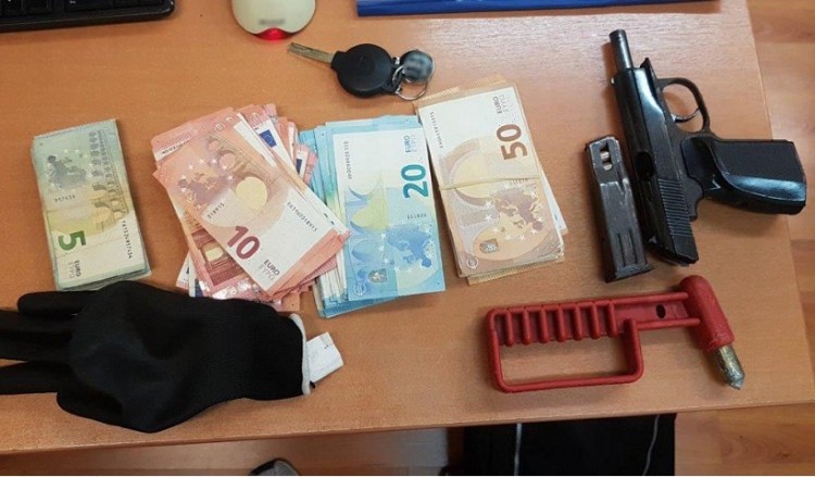 Στα χέρια της Aστυνομίας ο κατά συρροή ληστής καταστημάτων τυχερών-ψυχαγωγικών παιγνίων