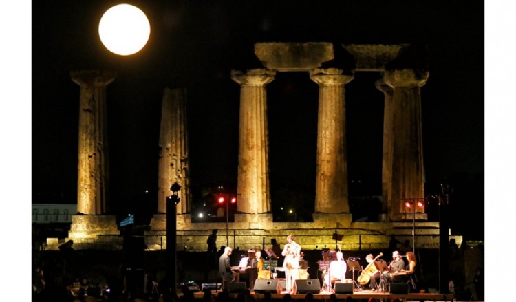 Δεκαπενταύγουστος με αυγουστιάτικη πανσέληνο και ανοιχτούς αρχαιολογικούς χώρους