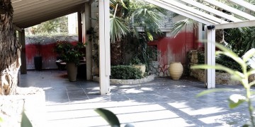 Επίθεση του Ρουβίκωνα στο εστιατόριο του Μποτρίνι στο Χαλάνδρι