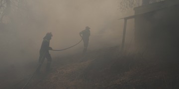 Φωτιά στην Εύβοια: Χωρίς ενεργό μέτωπο για την ώρα – Ανακρίνονται τρεις ύποπτοι για εμπρησμό