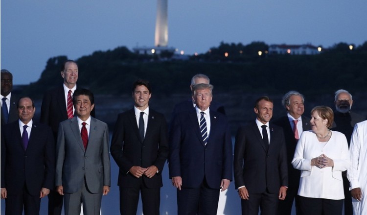 Η σύνοδος της G7 ολοκληρώνεται με συνομιλίες για την κλιματική αλλαγή και την ψηφιακή οικονομία