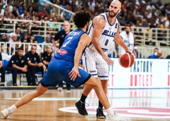 Καλάθης για Αντετοκούνμπο: Είναι τιμή να παίζουμε πλάι του