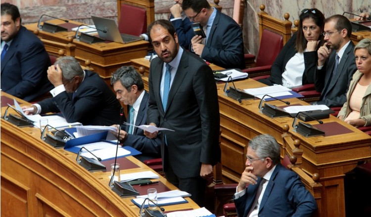 Βουλή: Πέρασε η τροπολογία για την ΕΥΠ