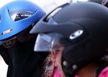 Μειώνεται ο ΦΠΑ στα κράνη δικυκλιστών