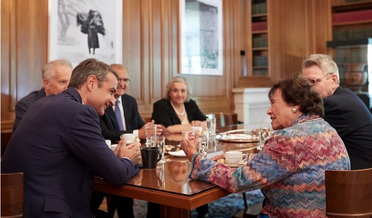 Συνάντηση Μητσοτάκη με αξιωματούχο της Βουλής των Αντιπροσώπων των ΗΠΑ
