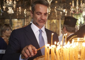 Μητσοτάκης στην Τήνο: Η Ελλάδα γυρίζει σελίδα