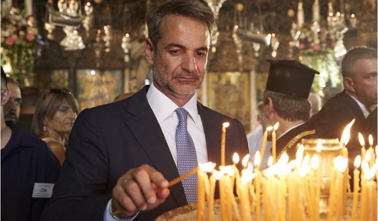 Μητσοτάκης στην Τήνο: Η Ελλάδα γυρίζει σελίδα