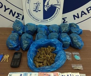 Επιχείρηση της Δίωξης Ναρκωτικών στα Εξάρχεια