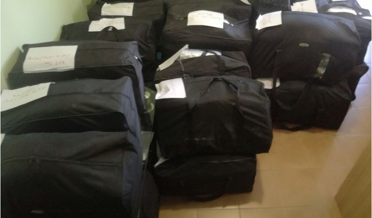 Λιμενικοί εντόπισαν έναν τόνο ακατέργαστη κάνναβη στο Γύθειο