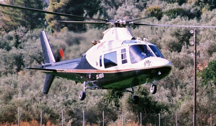 Οι πρώτες εκτιμήσεις για τα αίτια πτώσης του ελικοπτέρου στον Πόρο