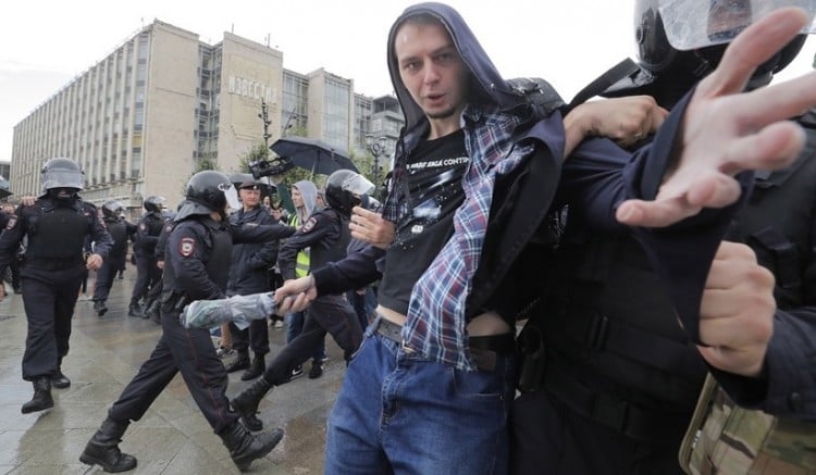 Η Ρωσία κατηγορεί ΗΠΑ και Γερμανία για παρεμβάσεις σε εσωτερικές υποθέσεις της