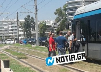 Άλιμος: 61χρονος παρασύρθηκε από τραμ – Έσωσε την 9χρονη βαφτιστήρα του