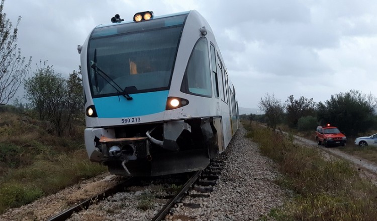 Βόλος: Σύγκρουση αμαξοστοιχίας με όχημα