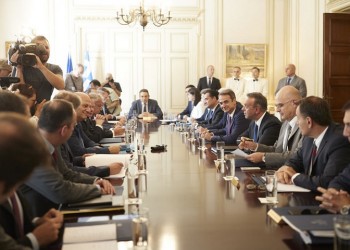 Το επίδομα γέννησης και ο νόμος για τις πορείες στο Υπουργικό Συμβούλιο