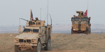 Κούρδοι Συρίας: Άρχισε η απόσυρση των αμερικανικών δυνάμεων