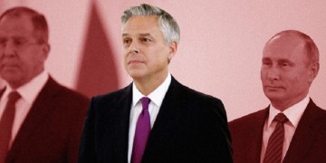 Παραιτήθηκε σήμερα ο Αμερικανός πρεσβευτής στη Ρωσία