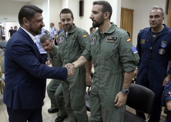 Φωτιά Εύβοια: Η Ελλάδα βράβευσε Ιταλούς και Ισπανούς πιλότους που βοήθησαν στην κατάσβεση
