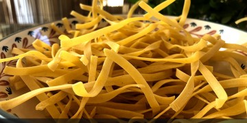 Ζυμαρικά και τραχανάδες με τις παραδοσιακές συνταγές «της γιαγιάς» επιλέγουν όλο και περισσότεροι καταναλωτές