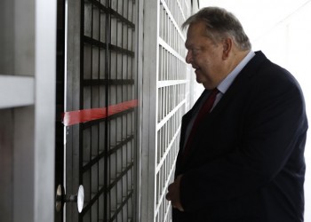 Βενιζέλος: Μεγάλο θεσμικό θέμα η διαχείριση των ερευνών για τη Novartis