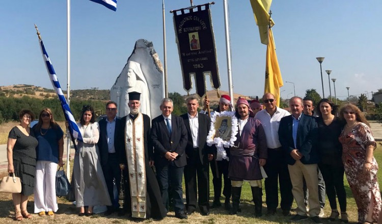 Τιμήθηκε στα Βούναινα η Μικρασιατική Καταστροφή, παρουσία απογόνων του Χρυσοστόμου Σμύρνης
