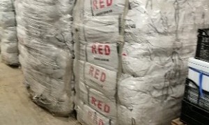 Είδη πρώτης ανάγκης σε 6 Κέντρα Πρώτης Υποδοχής και Ταυτοποίησης από την Περιφέρεια Αττικής