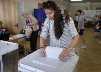 Ρωσία-τοπικές εκλογές: Το κυβερνών κόμμα χάνει περίπου το 1/3 των εδρών του στη Μόσχα