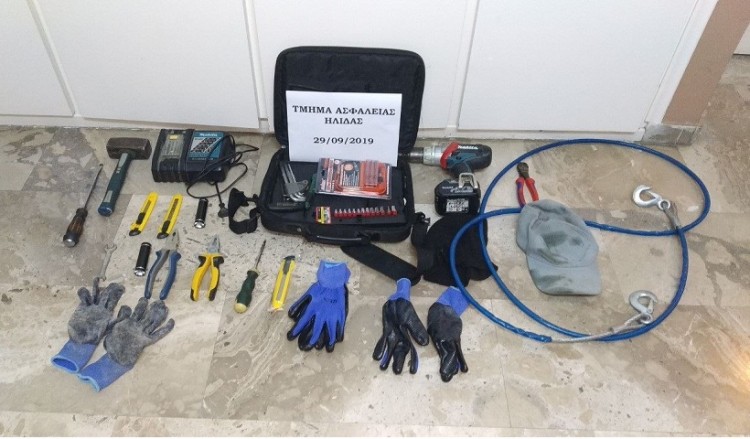 Εξαρθρώθηκε σπείρα που διέπραττε κλοπές σε μεγάλα φωτοβολταϊκά πάρκα