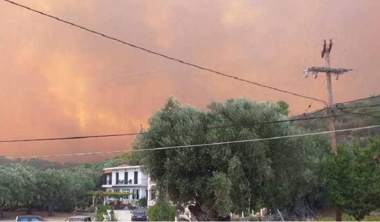 Φωτιά στην περιοχή Φράτσια Κυθήρων 2