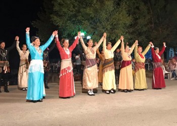 Η Λέσχη Ποντίων Καβάλας στην πιο γλυκιά γιορτή! (βίντεο)