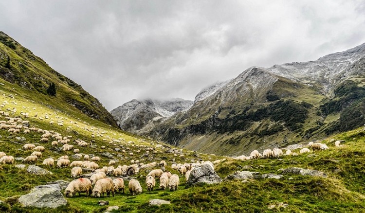 Με ηλιοφάνεια και τοπικές νεφώσεις ο καιρός σήμερα 6
