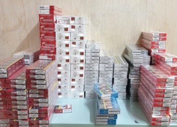 Σε χαλιά έκρυβαν 42.800 πακέτα λαθραίων τσιγάρων