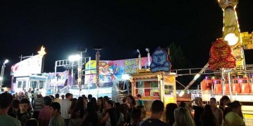 Ράγισαν καρδιές στην κηδεία της 13χρονης στον Αλμυρό Βόλου (βίντεο)