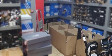 Αστυνομική επιχείρηση στην Αγία Βαρβάρα: Κατασχέθηκαν πάνω από 10.000 «μαϊμού» προϊόντα (φωτο)