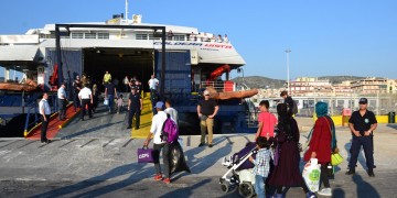 Σε δομές της βόρειας Ελλάδας οι 1.500 αιτούντες άσυλο από τη Λέσβο