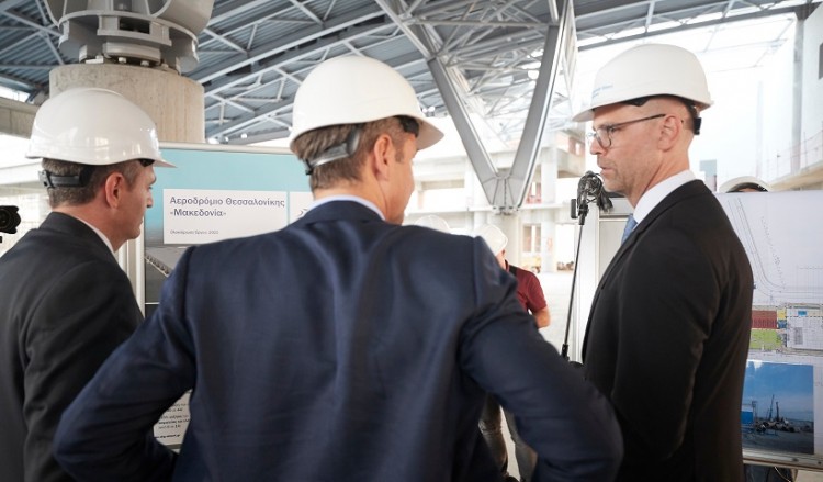 Ο Μητσοτάκης επισκέφτηκε το εργοτάξιο του αεροδρομίου «Μακεδονία»