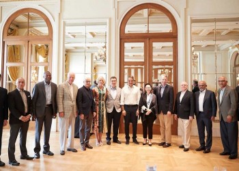 Συνάντηση Μητσοτάκη με το ΔΣ και την παγκόσμια ηγετική ομάδα της Pfizer